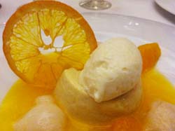 Postre de lichis y naranja de Raúl Resino